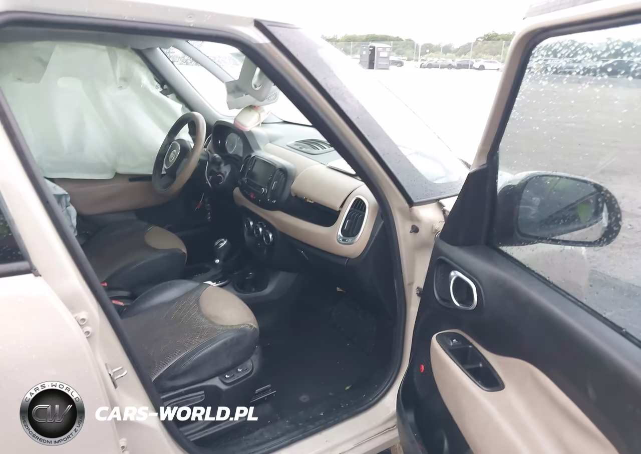 2014 Fiat 500L Lounge VIN:ZFBCFACH2EZ005421 - 5