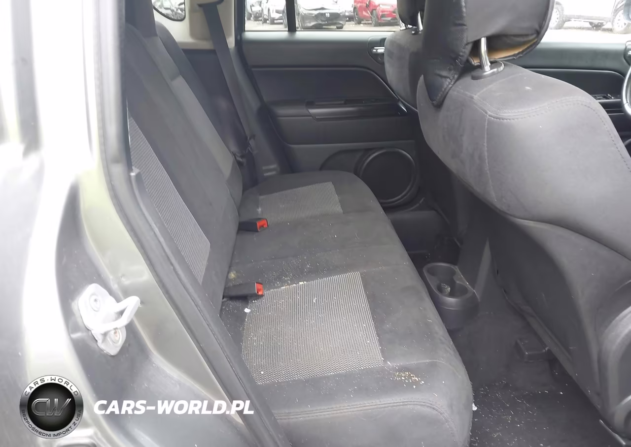 2012 Jeep Compass Latitude VIN:1C4NJCEB5CD685334 - 8