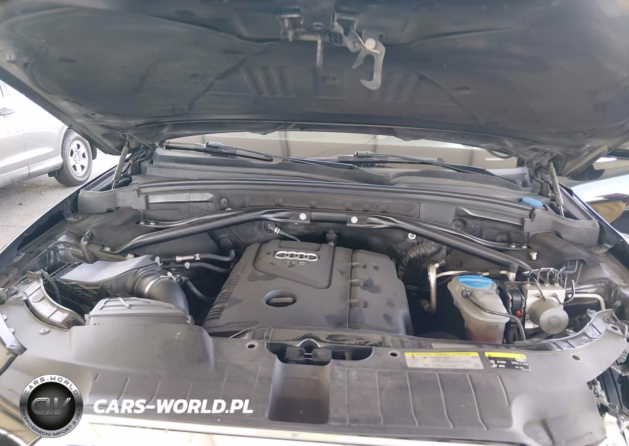 2016 Audi Q5 2.0T Premium VIN:WA1L2AFP7GA129871 - 10