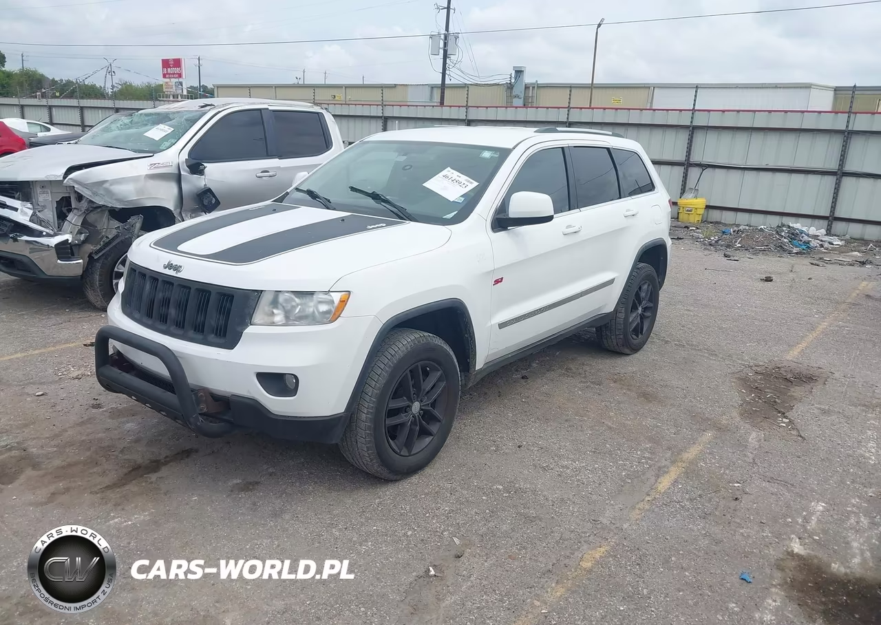 2013 Jeep Grand Cherokee Laredo VIN:1C4RJFAT9DC511288 - 2