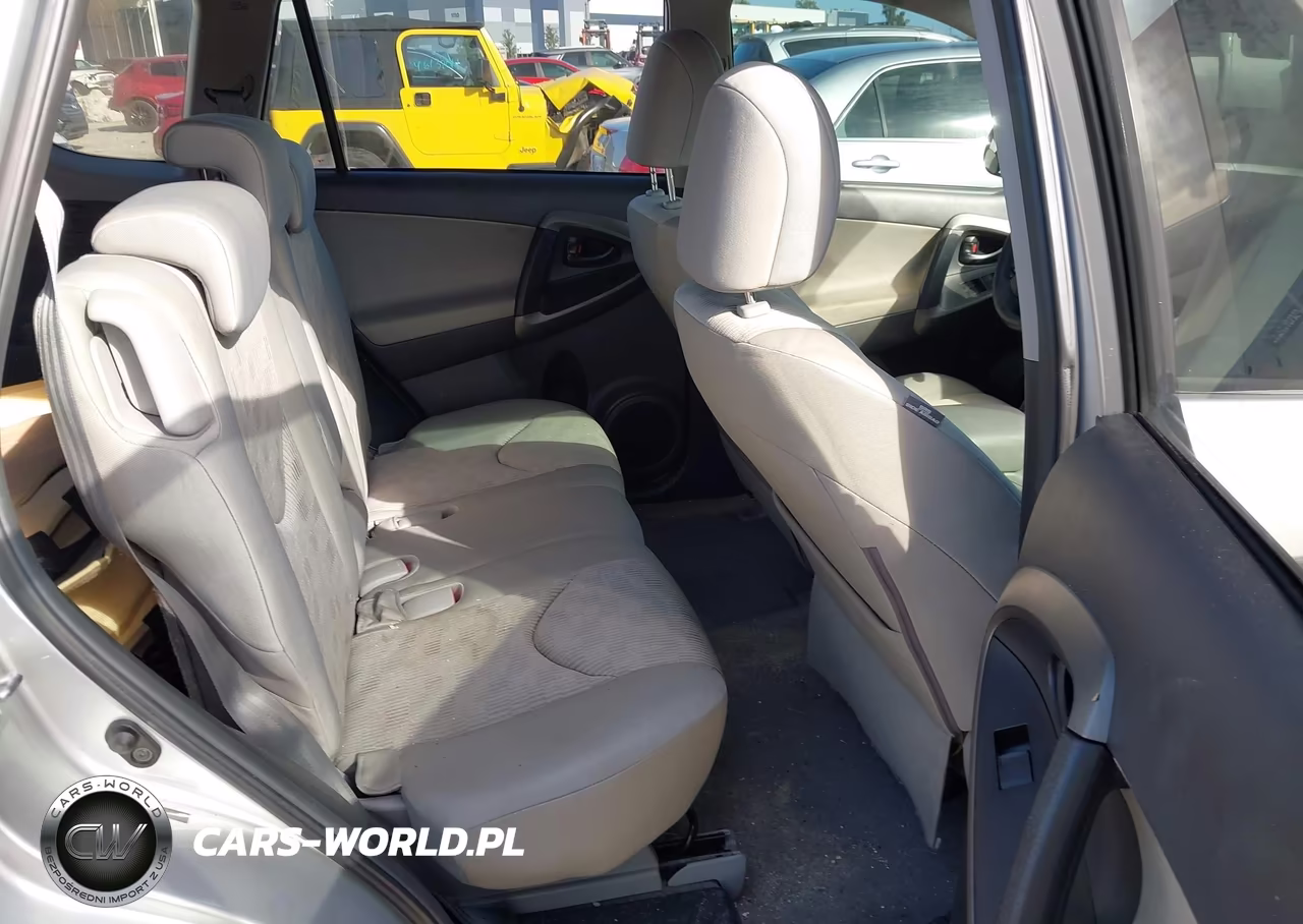 2011 Toyota Rav4 VIN:2T3ZF4DV9BW056004 - 8