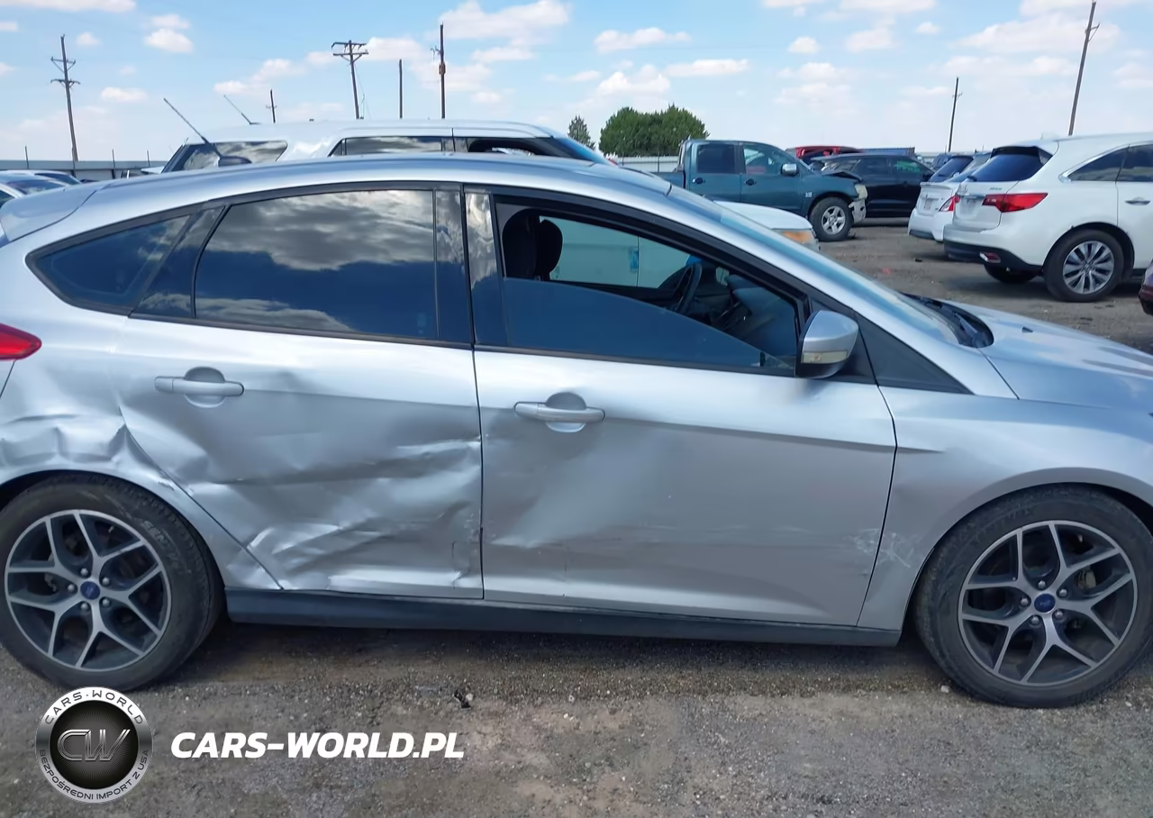 2018 Ford Focus Sel VIN:1FADP3M26JL261519 - 13