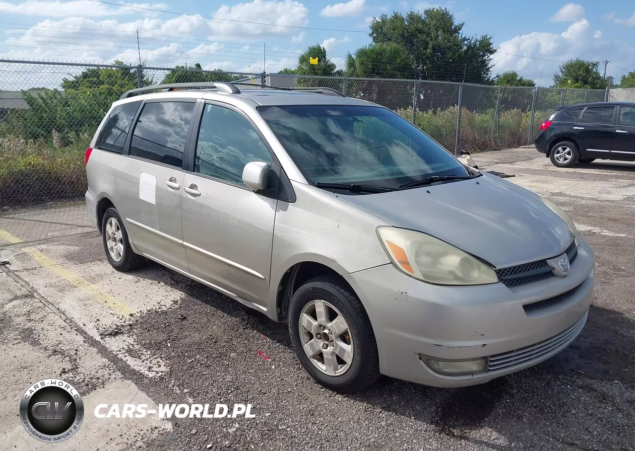 2004 Toyota Sienna Xle – zdjęcie 1 z 12