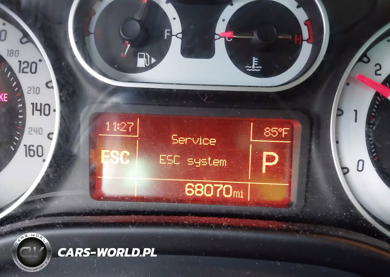 2017 Fiat 500L Lounge VIN:ZFBCFACH1HZ040195 - 15