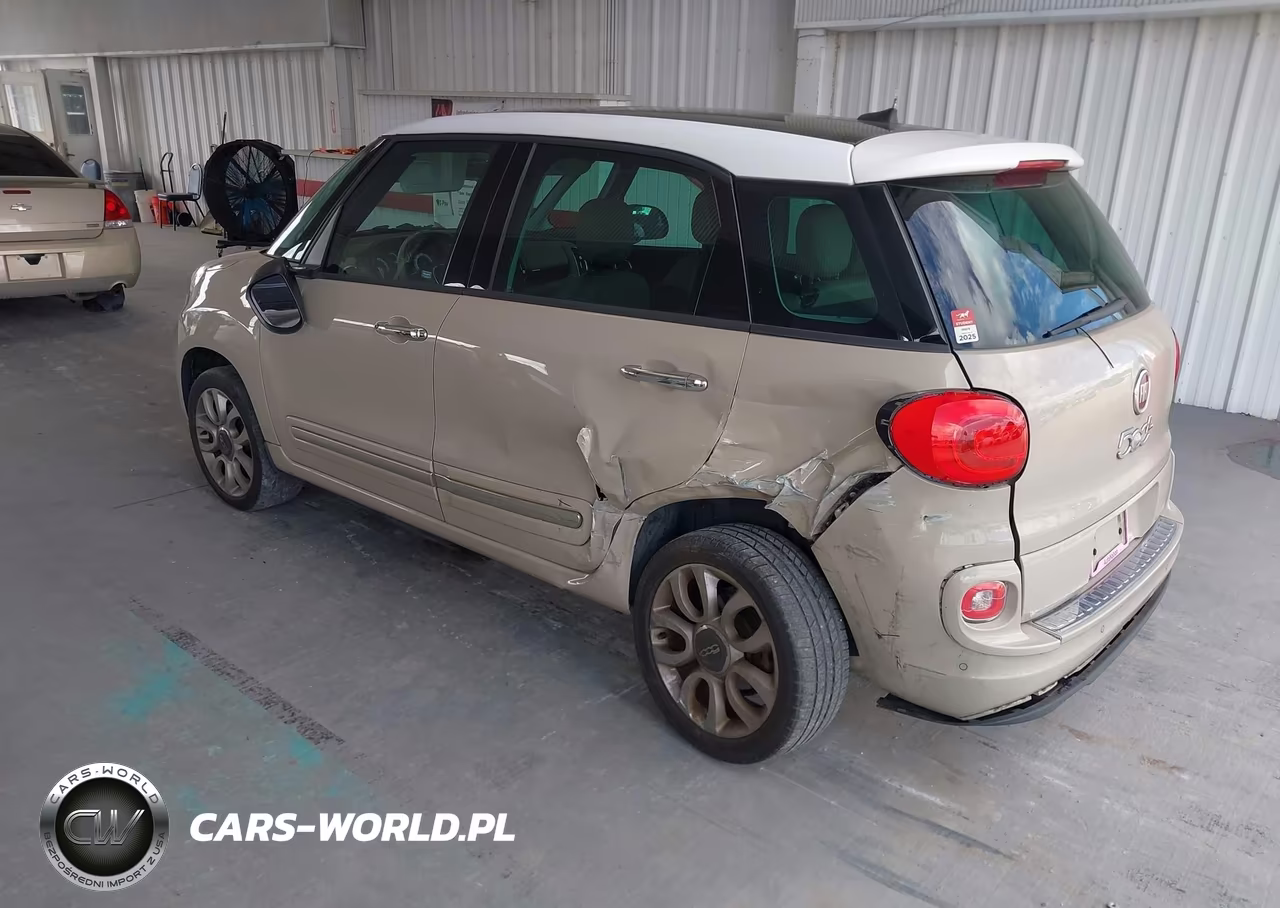 2017 Fiat 500L Lounge VIN:ZFBCFACH1HZ040195 - 3
