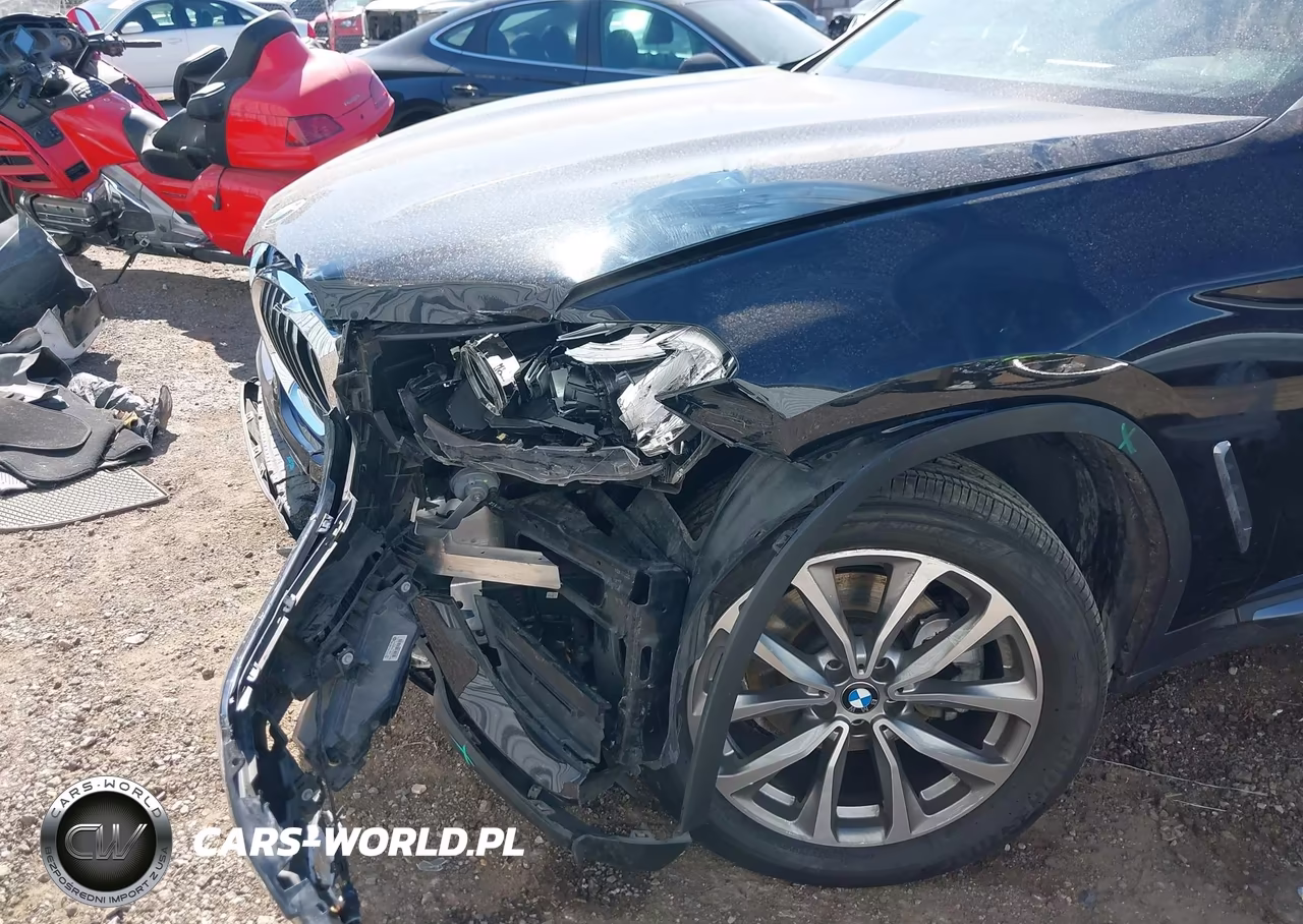 2019 BMW X3 xDrive30I VIN:5UXTR9C55KLP85811 - 6