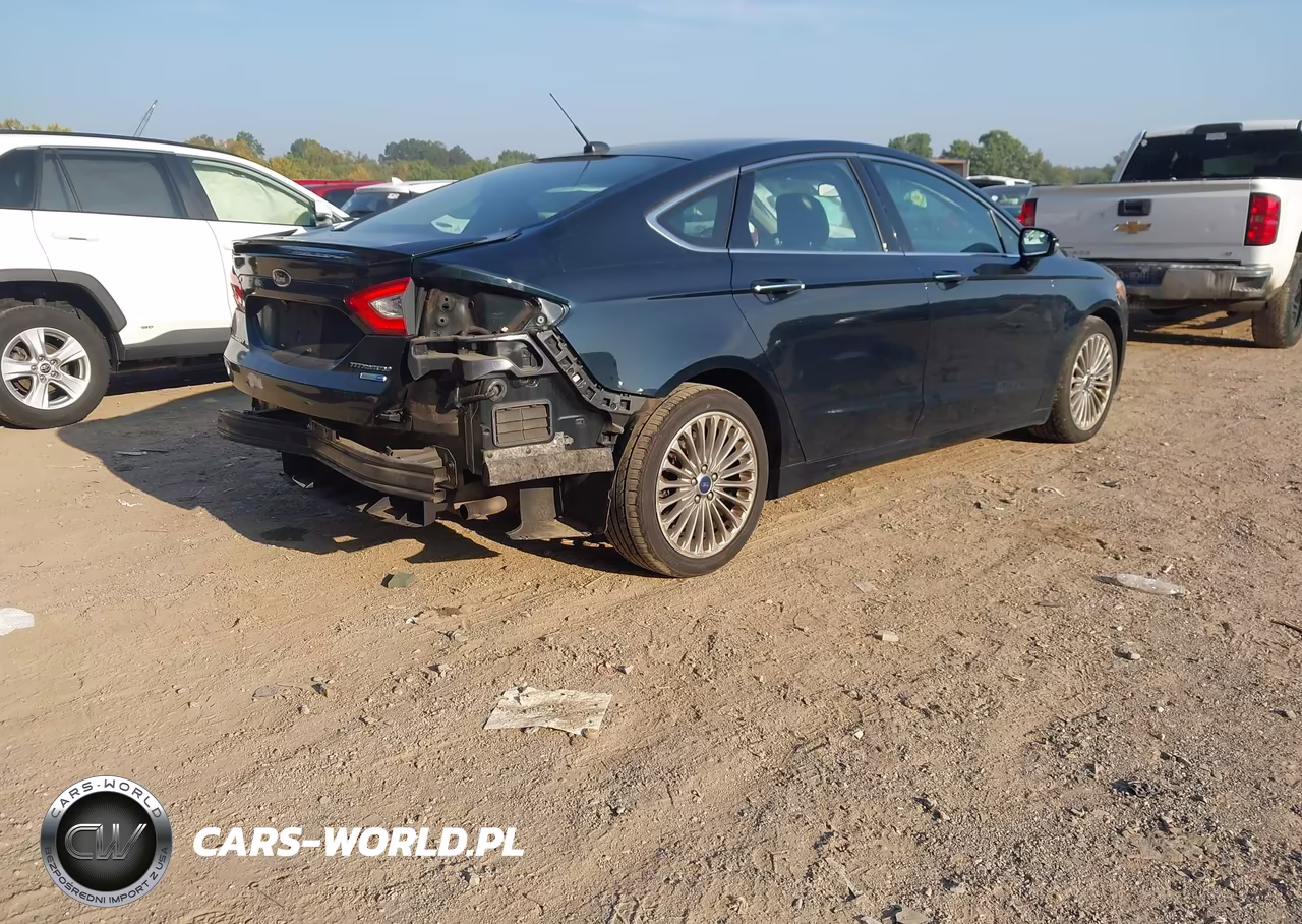 2014 Ford Fusion Titanium VIN:3FA6P0D93ER272005 - 4