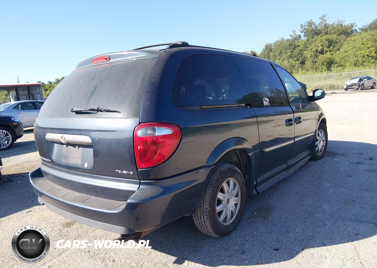2007 Chrysler Town & Country Touring VIN:2A4GP54L37R172058 - 4