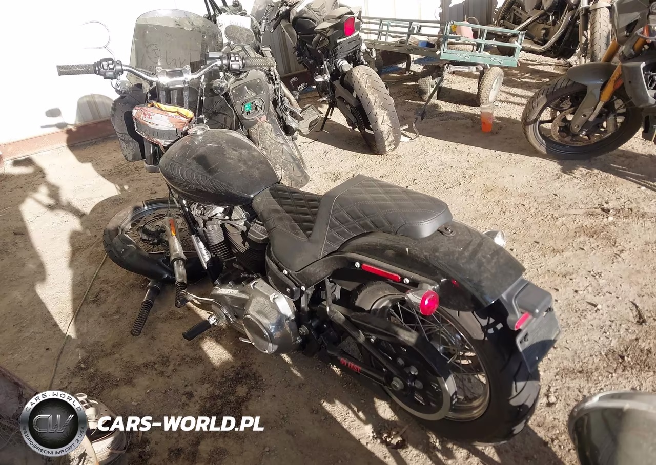 2020 Harley-Davidson Fxst VIN:1HD1BVJ23LB077268 - 3