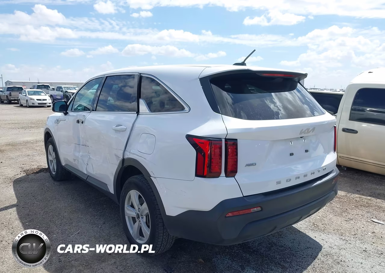 2022 Kia Sorento Lx VIN:5XYRGDLC2NG078474 - 3