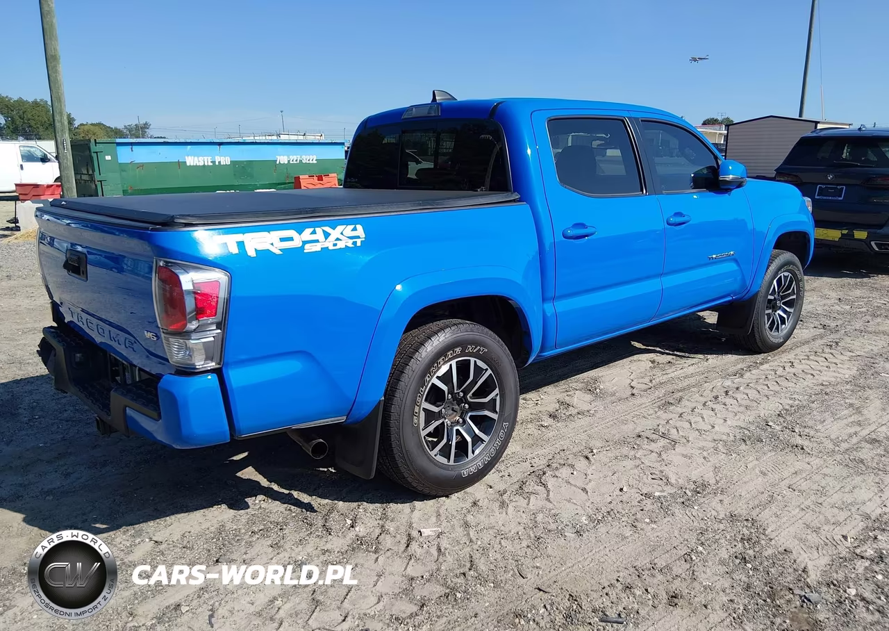 2020 Toyota Tacoma Trd Sport VIN:3TMCZ5AN1LM332511 - 4