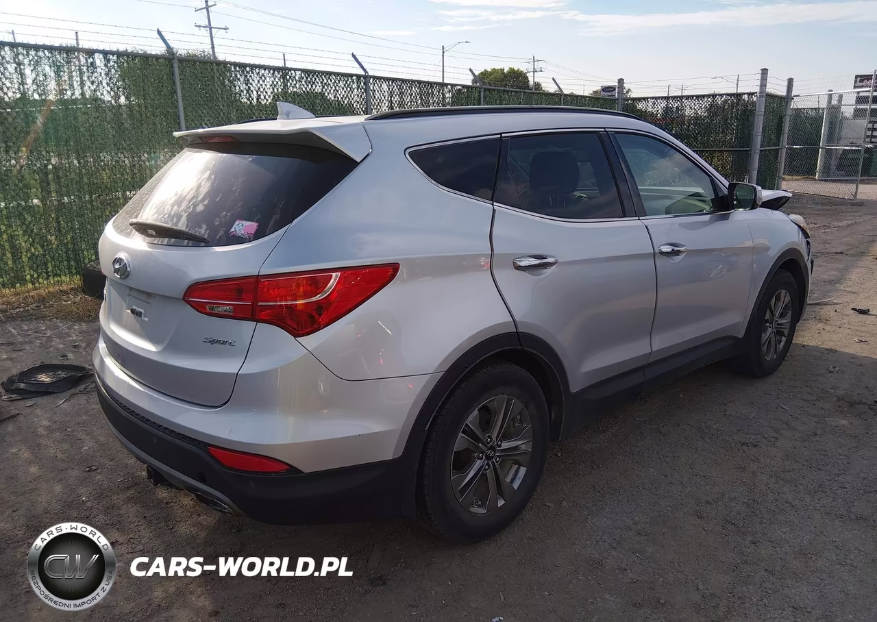 2015 Hyundai Santa Fe Sport 2.4L VIN:5XYZU3LBXFG265537 - 4