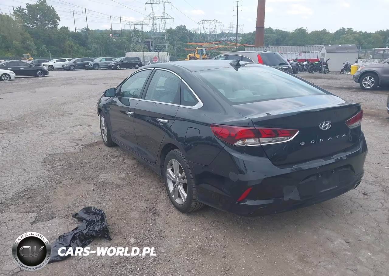 2018 Hyundai Sonata Sel VIN:5NPE34AF8JH657981 - 3