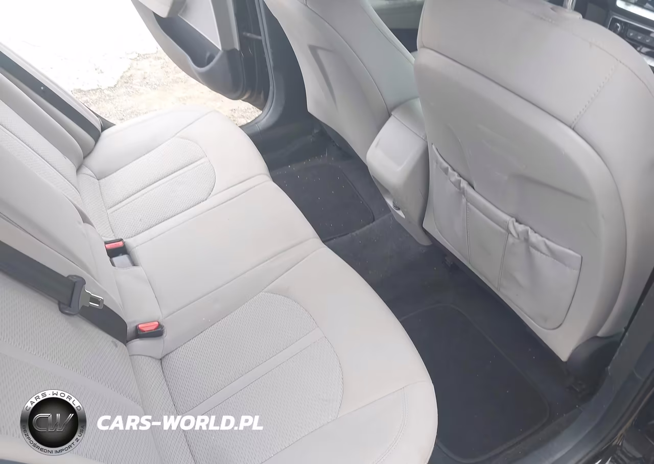 2018 Hyundai Sonata Sel VIN:5NPE34AF8JH657981 - 8