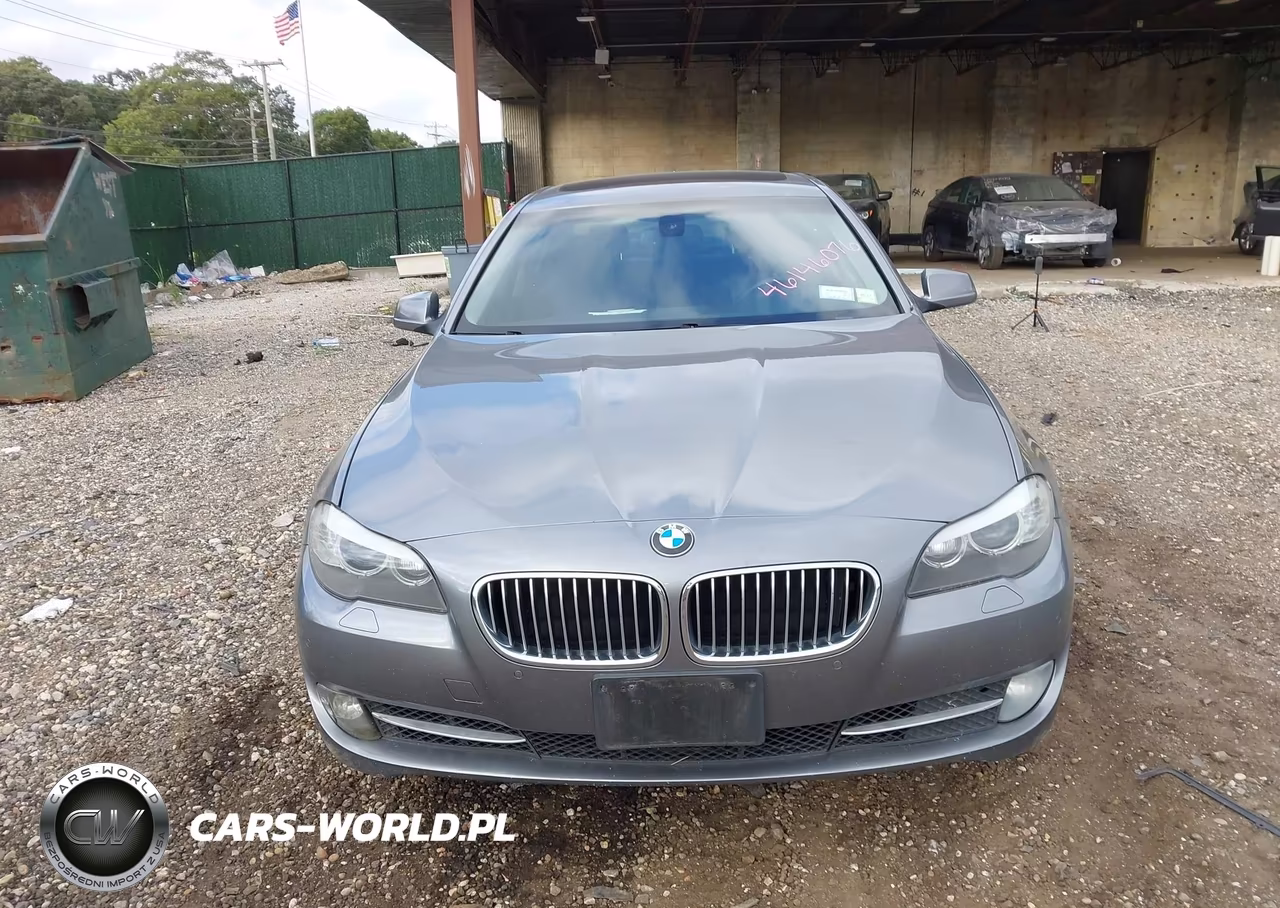 2012 BMW 528I xDrive VIN:WBAXH5C50CDW05075 - 12