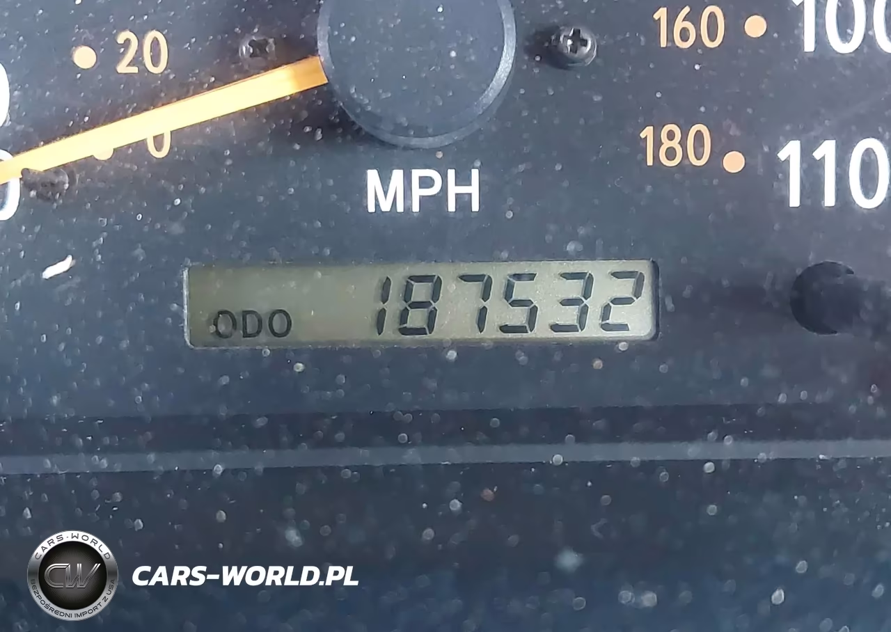 2001 Toyota Tundra Ltd V8 VIN:5TBBT48161S156653 - 7