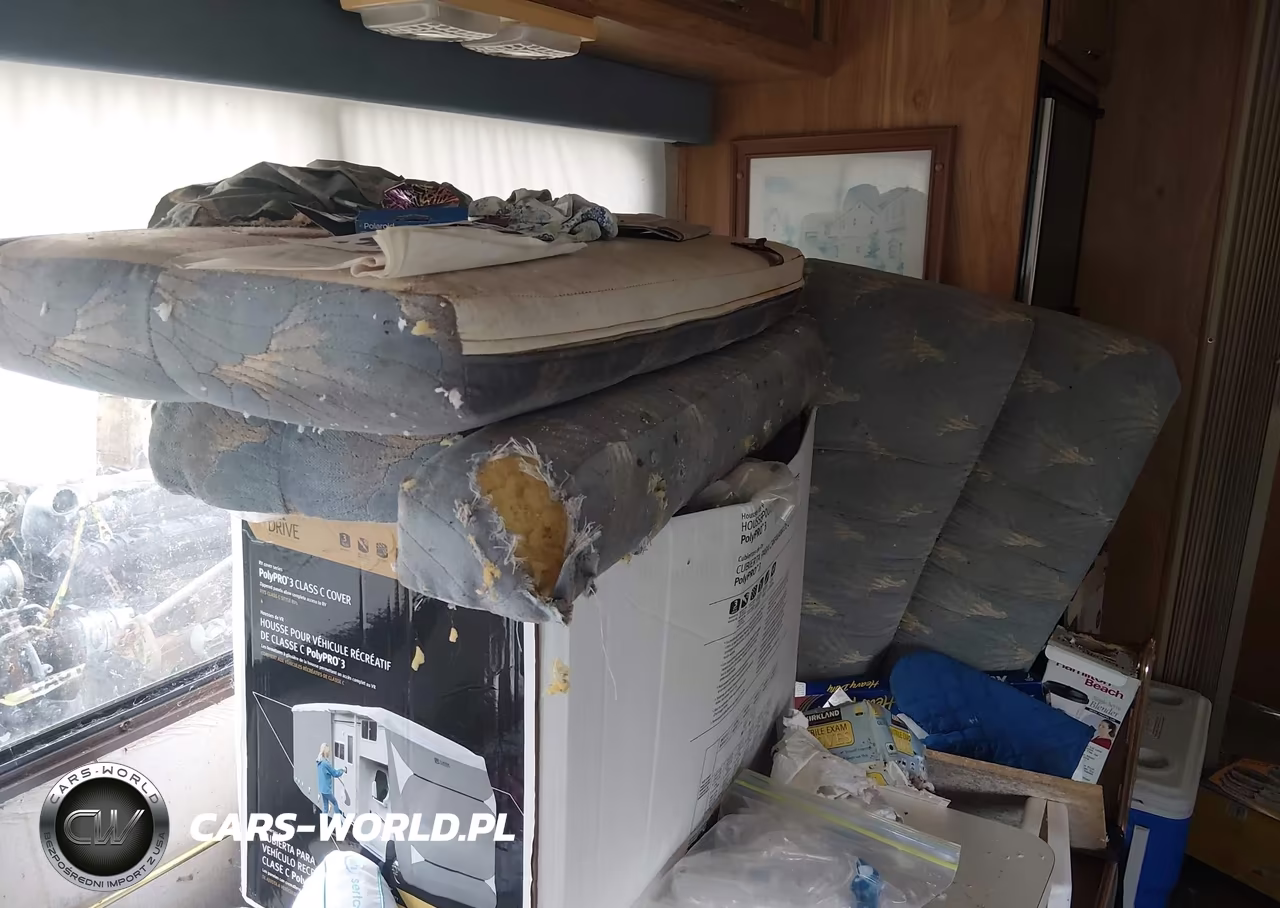 1992 Four Winds Motorhome Series Class C E350 Cutaway Van VIN:1FDKE30G0MHB06704 - 19