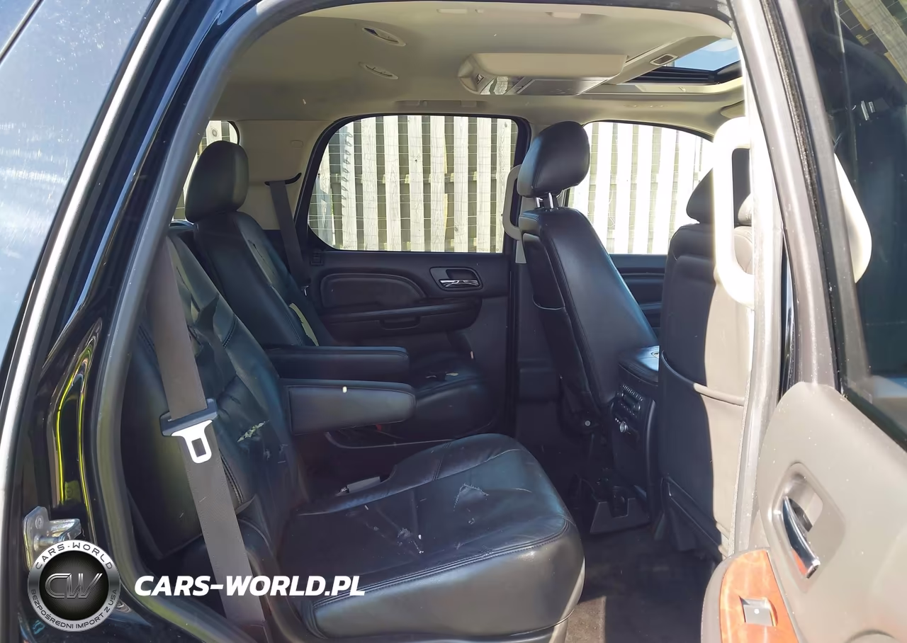 2012 Cadillac Escalade Premium VIN:1GYS3CEF0CR239590 - 8