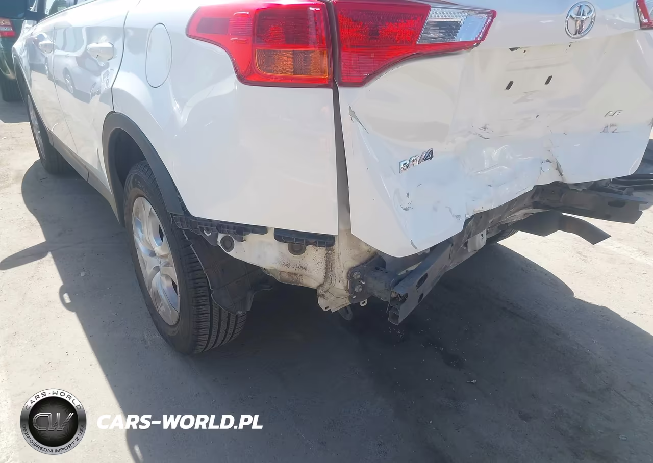 2014 Toyota Rav4 Le VIN:JTMZFREV7EJ002411 - 17