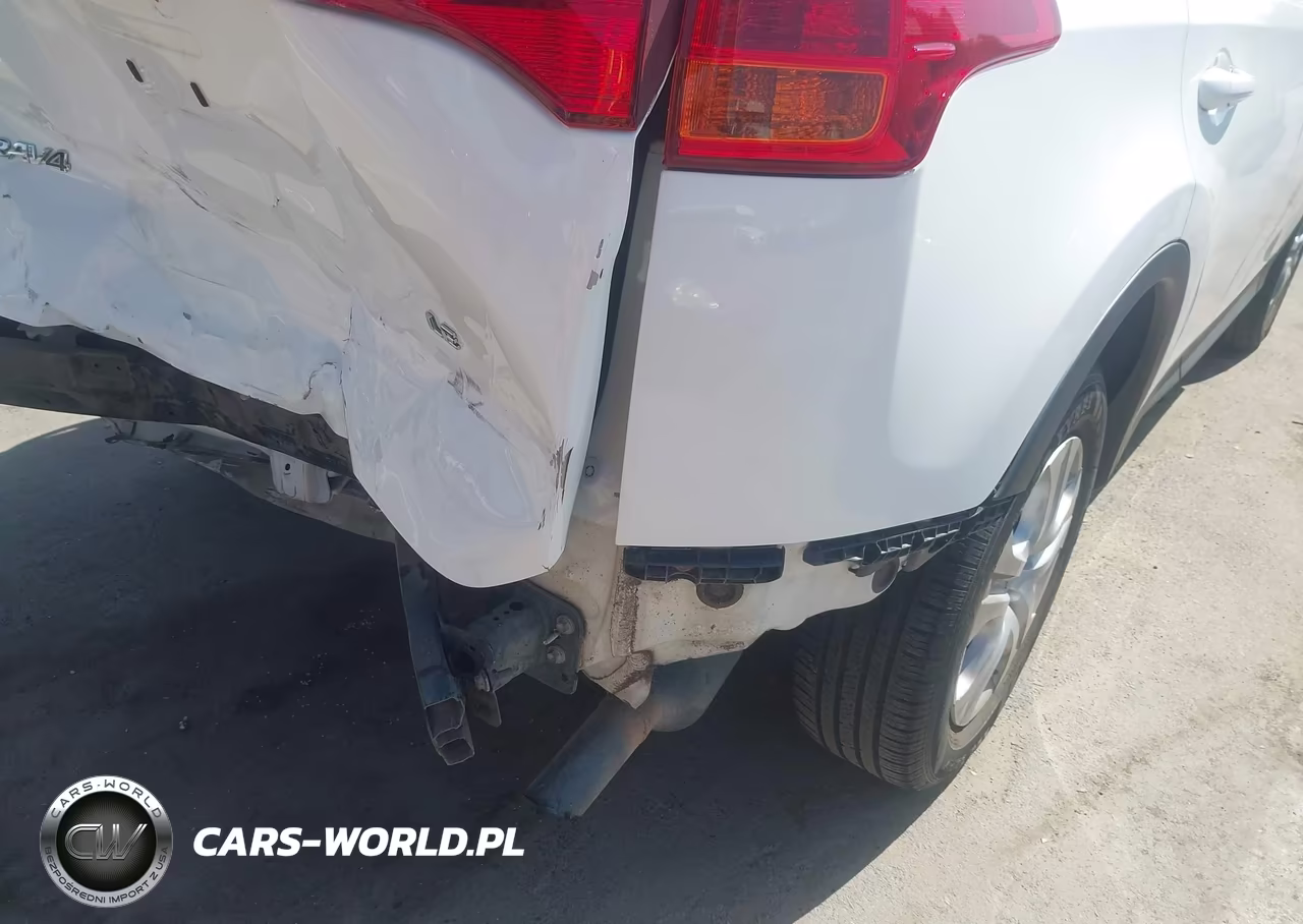 2014 Toyota Rav4 Le VIN:JTMZFREV7EJ002411 - 18