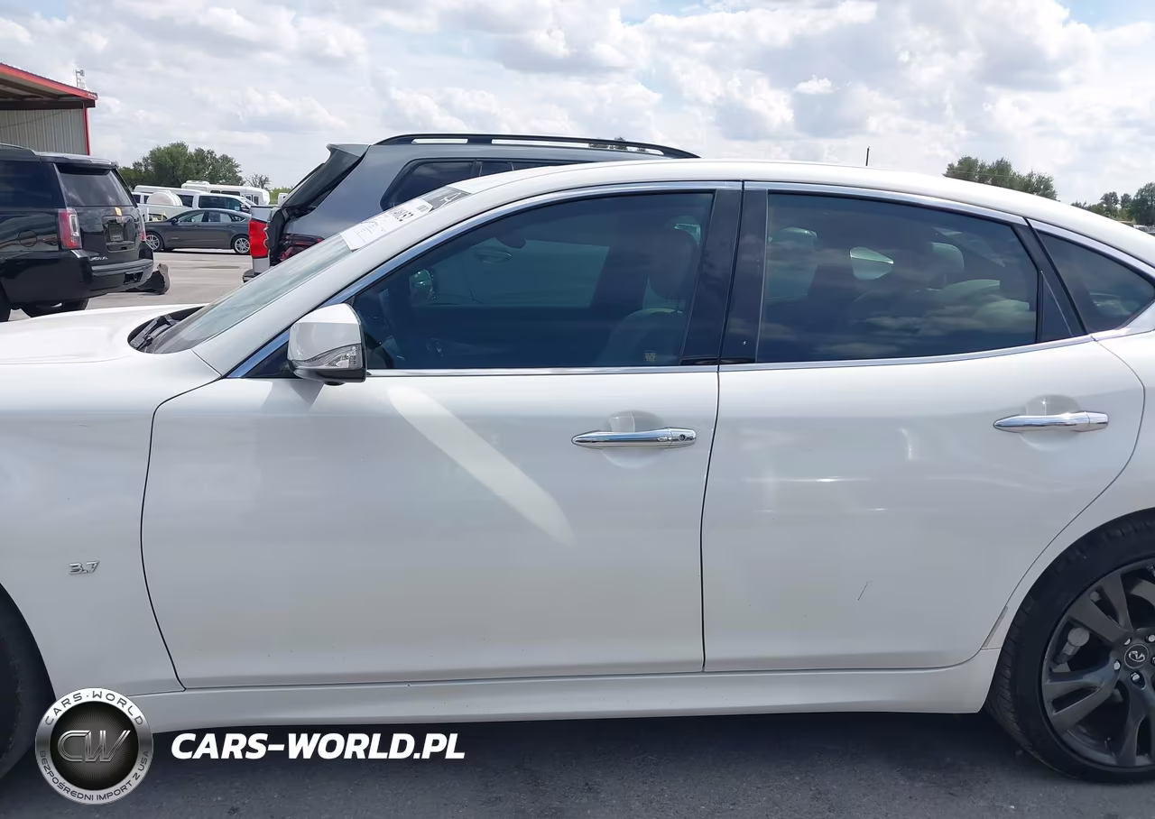 2015 Infiniti Q70 3.7 VIN:JN1BY1APXFM540964 - 14