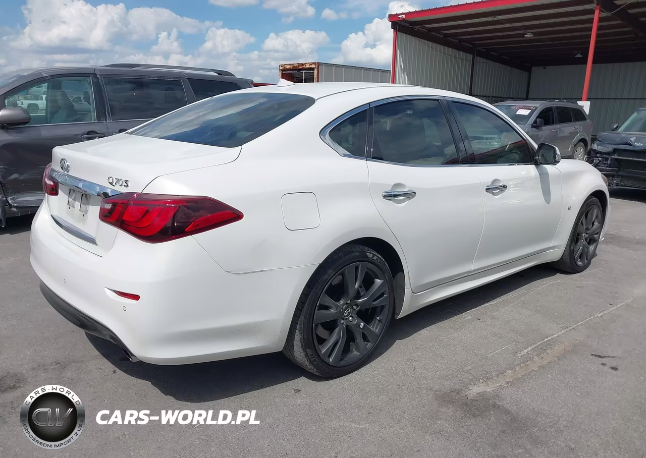 2015 Infiniti Q70 3.7 VIN:JN1BY1APXFM540964 - 4