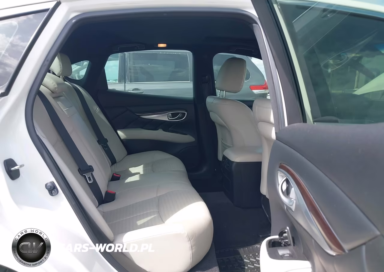 2015 Infiniti Q70 3.7 VIN:JN1BY1APXFM540964 - 8