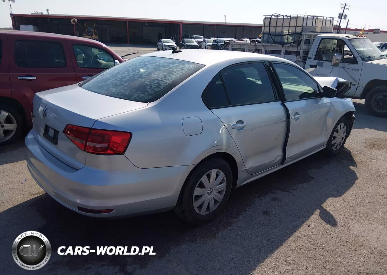 2015 Volkswagen Jetta 2.0L S VIN:3VW1K7AJ8FM287346 - 4