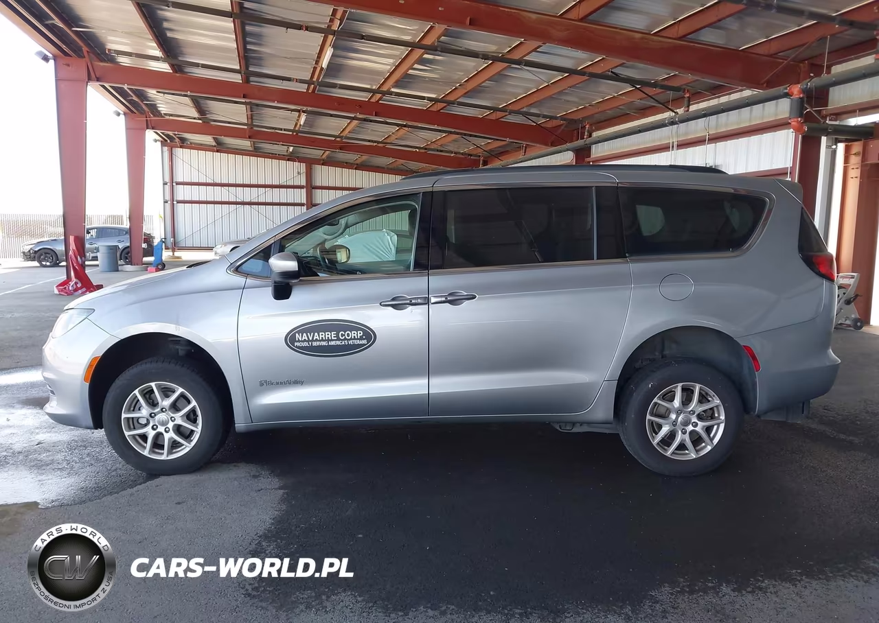 2020 Chrysler Voyager Lxi VIN:2C4RC1DGXLR164622 - 14