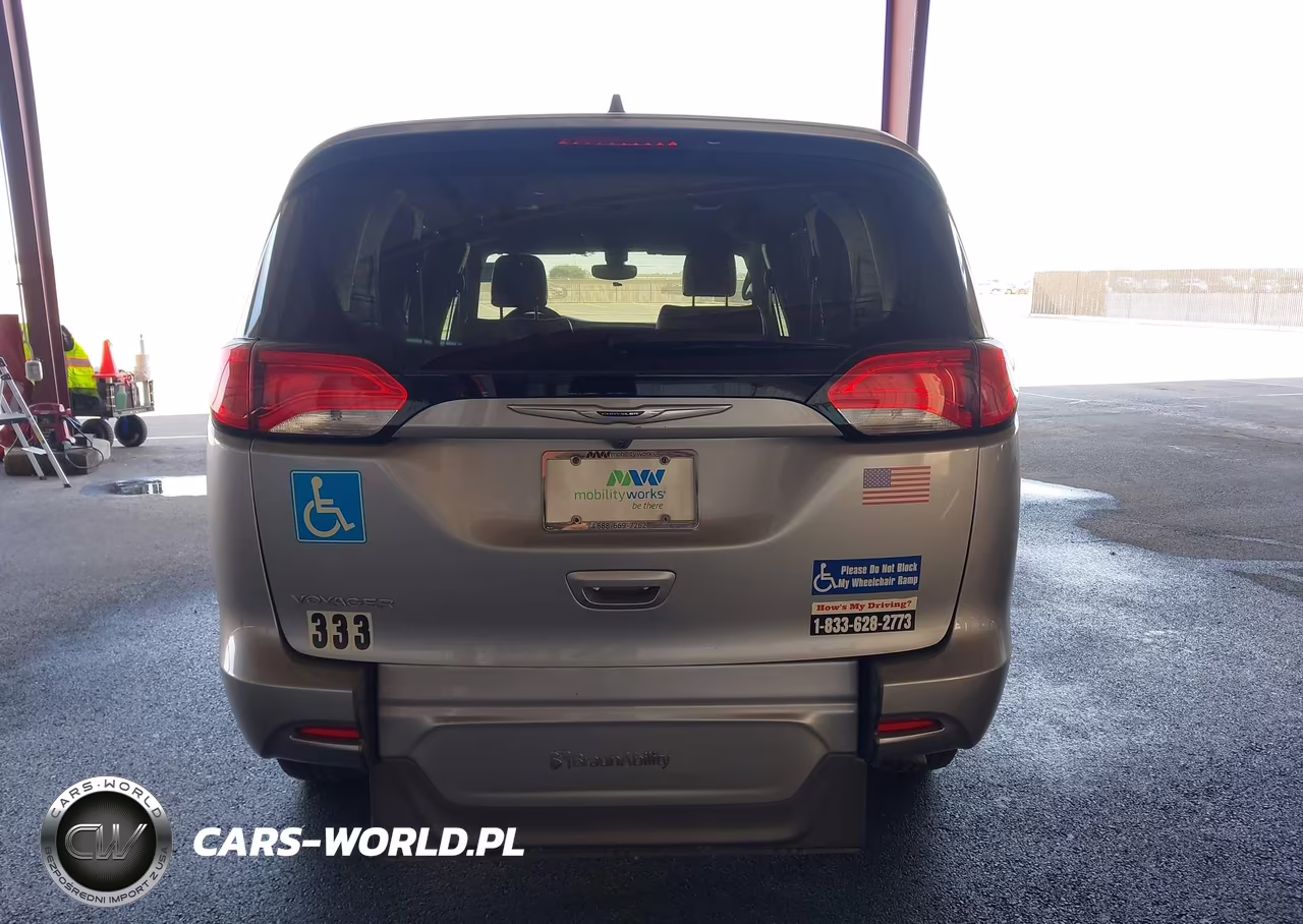 2020 Chrysler Voyager Lxi VIN:2C4RC1DGXLR164622 - 16