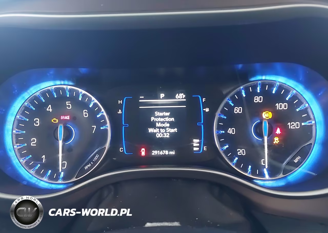 2020 Chrysler Voyager Lxi VIN:2C4RC1DGXLR164622 - 7