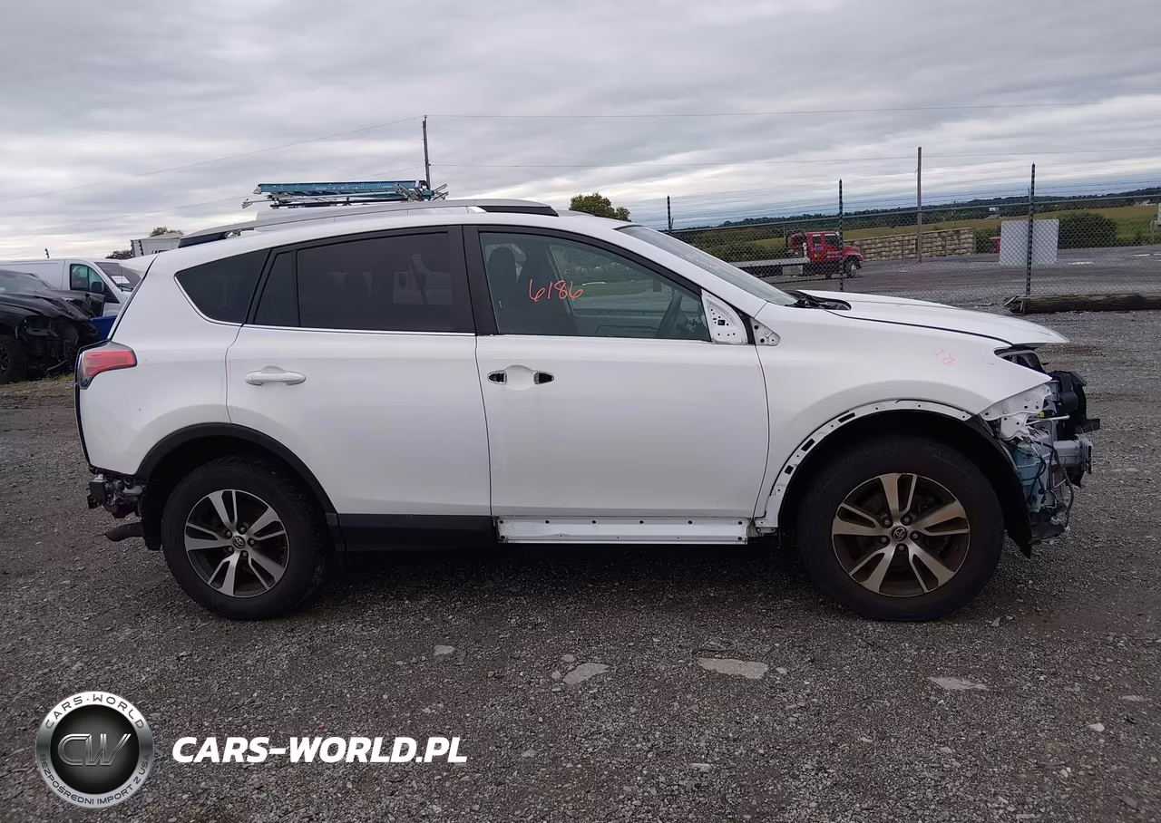 2018 Toyota Rav4 Xle VIN:2T3RFREVXJW838919 - 13