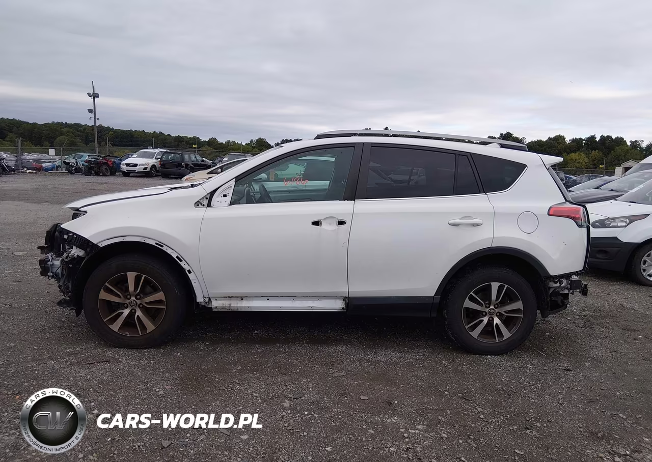 2018 Toyota Rav4 Xle VIN:2T3RFREVXJW838919 - 14