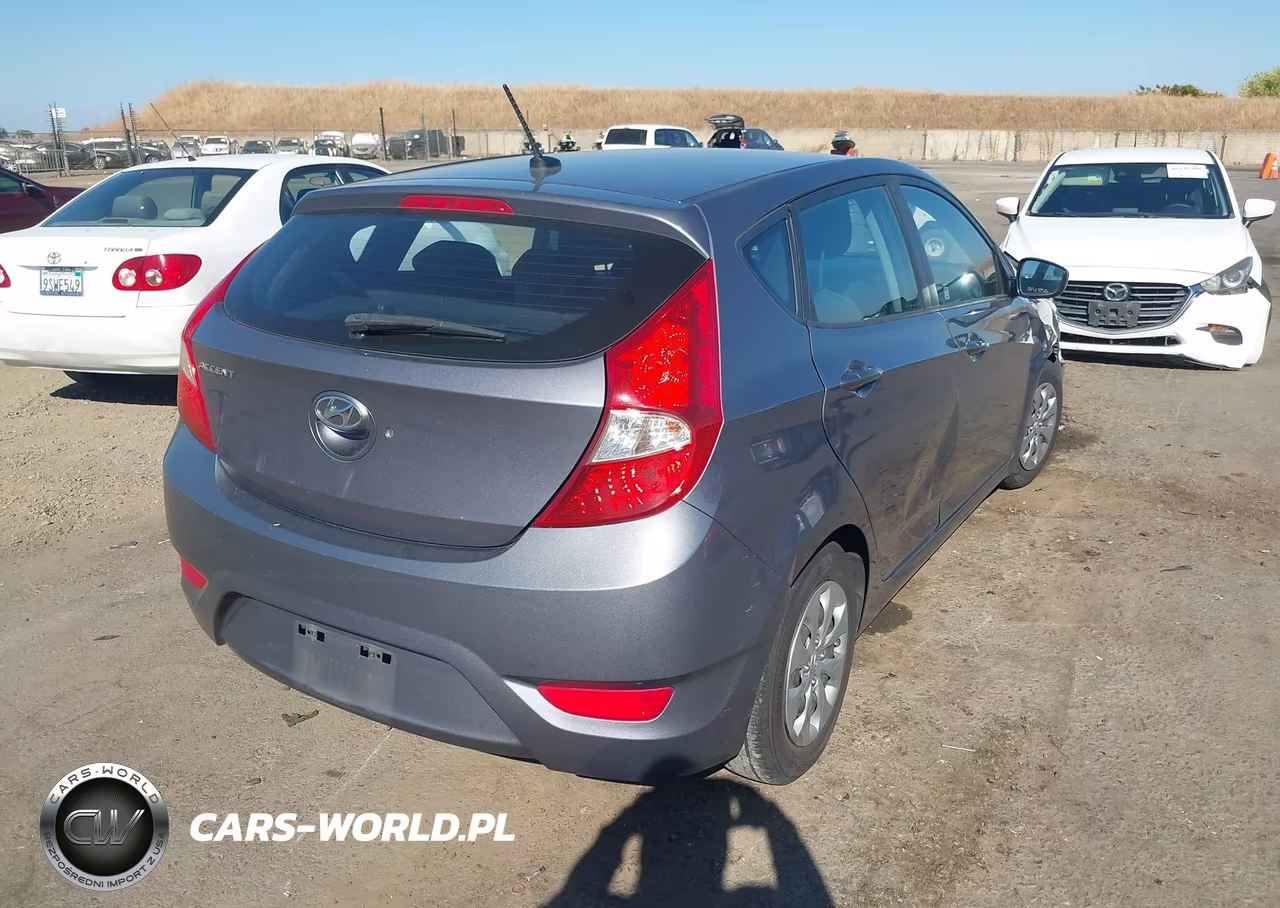 2017 Hyundai Accent Se VIN:KMHCT5AE1HU319242 - 4