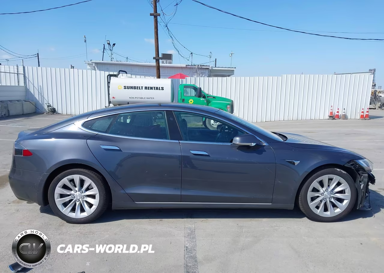 2019 Tesla Model S 100D-75D-Long Range-Standard Range VIN:5YJSA1E28KF345769 - 14