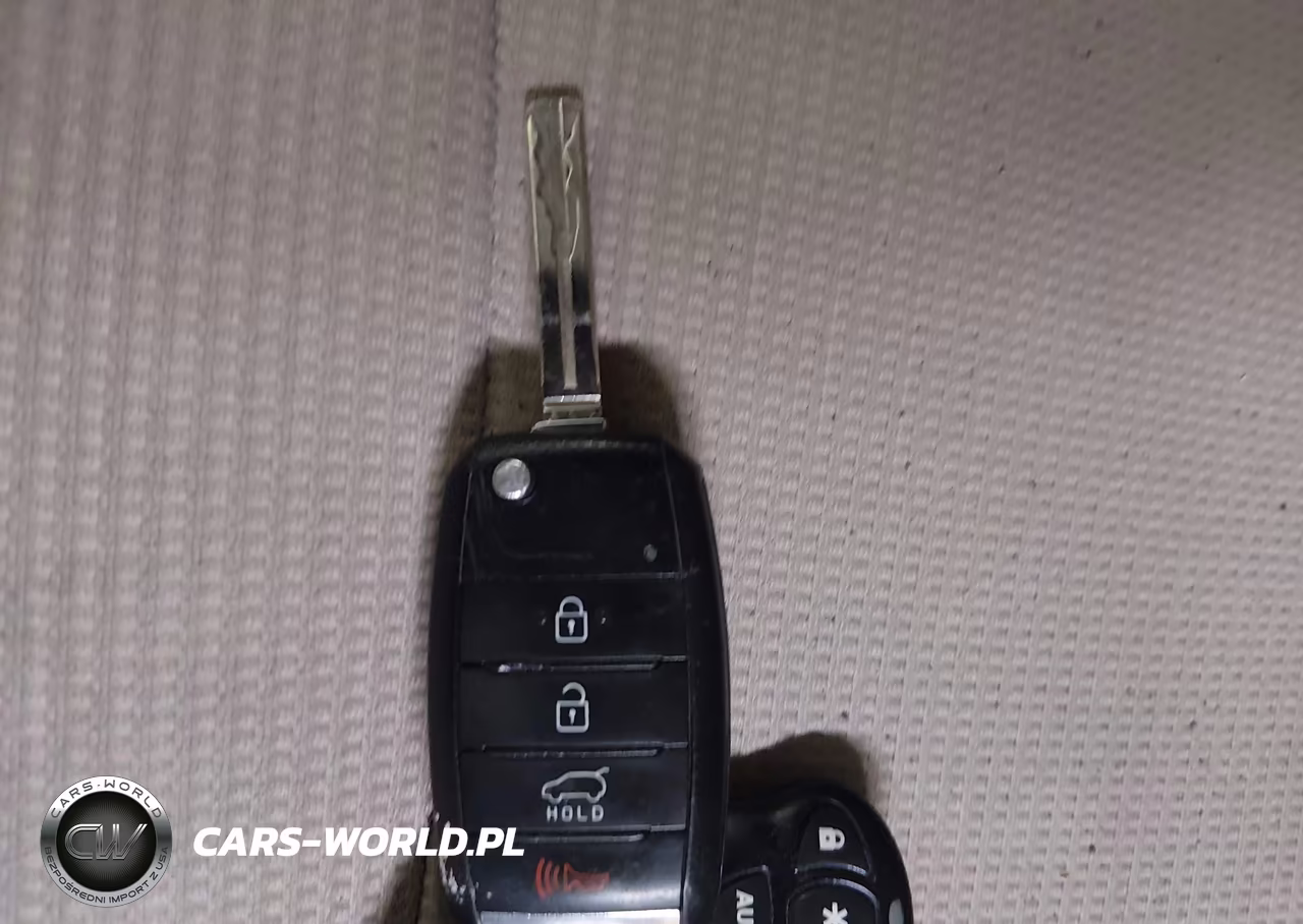 2015 Kia Sorento Lx VIN:5XYKTCA64FG597726 - 11