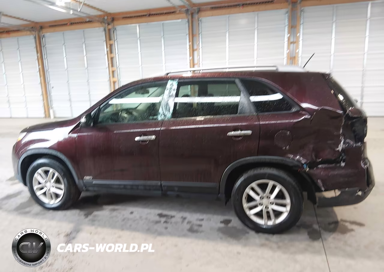 2015 Kia Sorento Lx VIN:5XYKTCA64FG597726 - 14