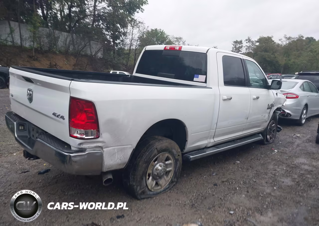 2017 Ram 2500 Slt 4X4 6'4 Box VIN:3C6UR5DL2HG652528 - 4