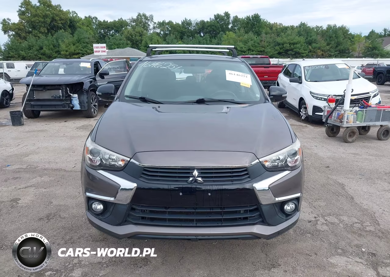 2017 Mitsubishi Outlander Sport 2.0 Le VIN:JA4AR3AU3HZ032794 - 12