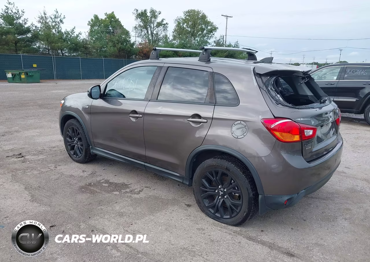 2017 Mitsubishi Outlander Sport 2.0 Le VIN:JA4AR3AU3HZ032794 - 3