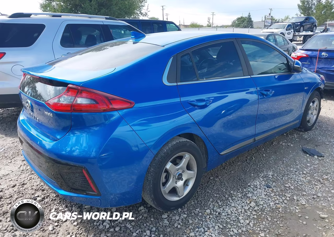 2017 Hyundai Ioniq Hybrid Sel VIN:KMHC75LC4HU031991 - 4