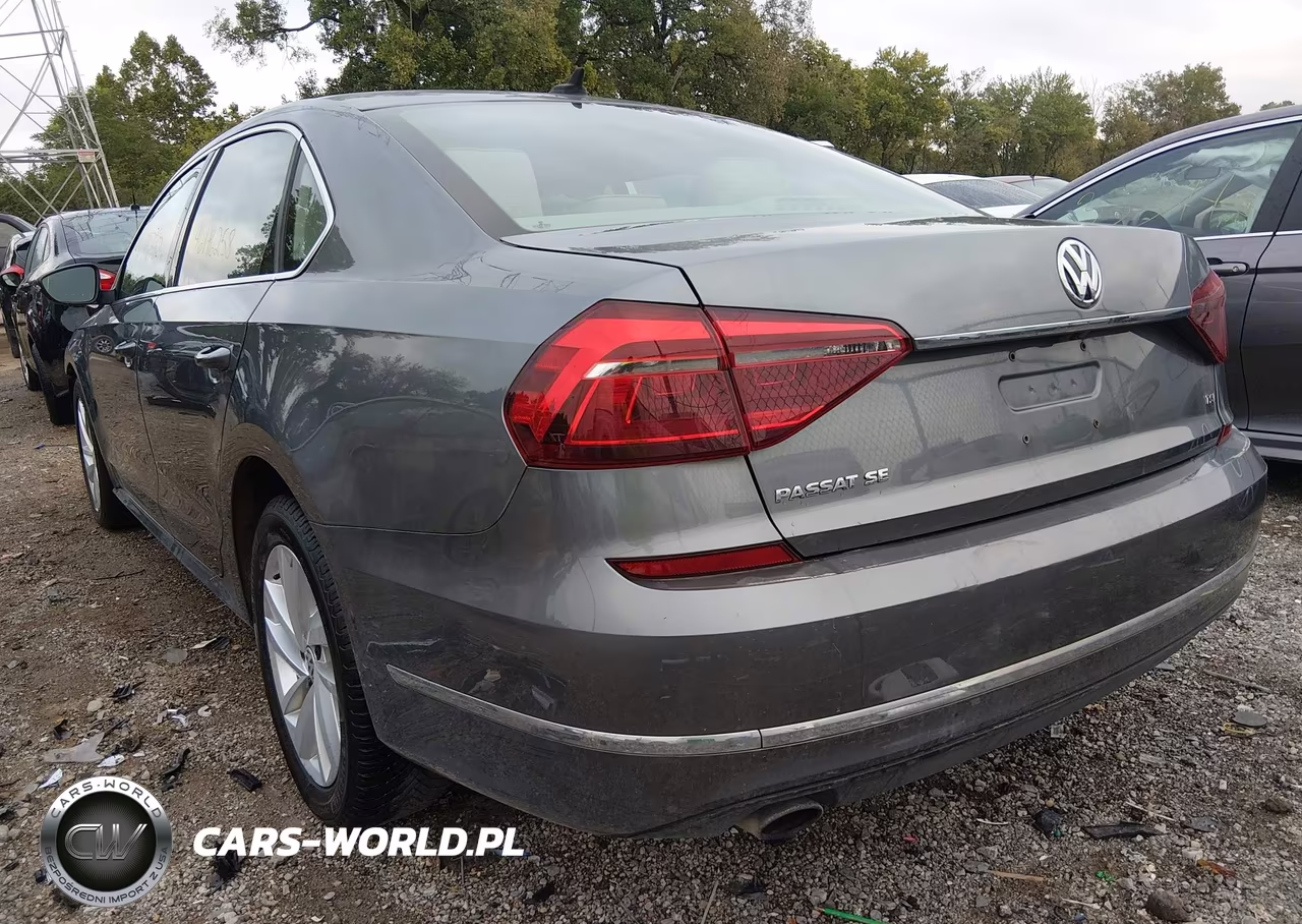 2018 Volkswagen Passat 2.0T Se VIN:1VWBA7A32JC012428 - 3