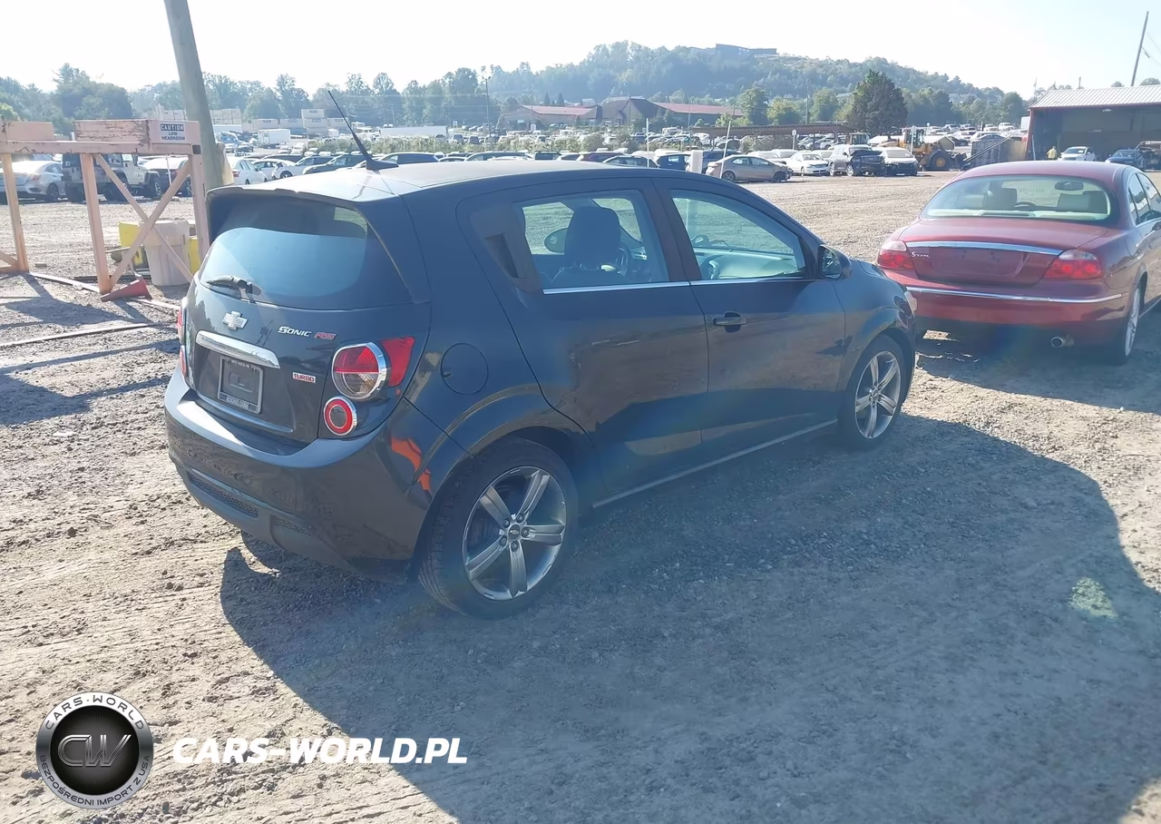 2013 Chevrolet Sonic Rs Auto VIN:1G1JG6SBXD4157897 - 4