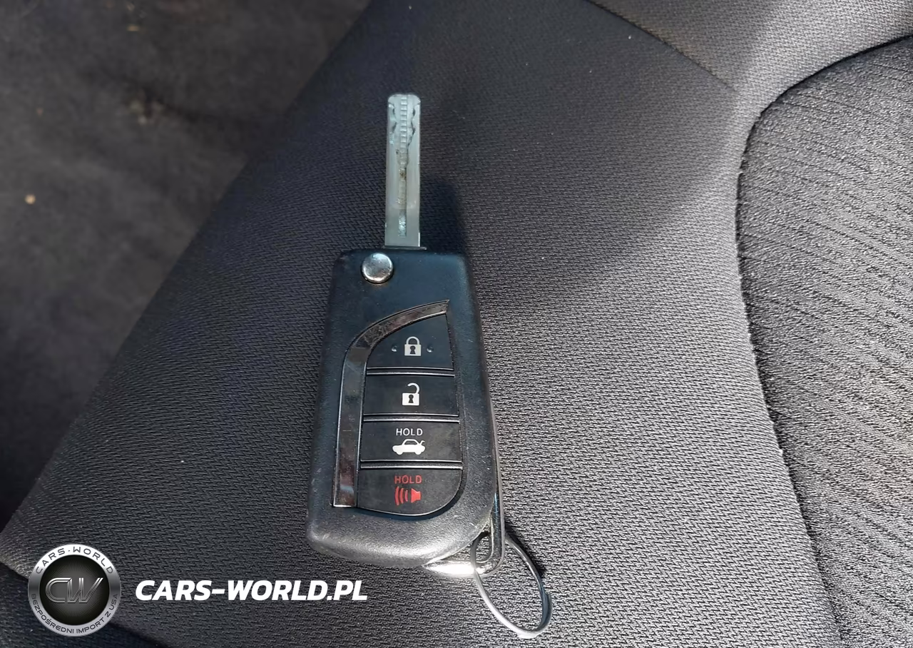 2024 Toyota Camry Le VIN:4T1C11AK2RU221147 - 11