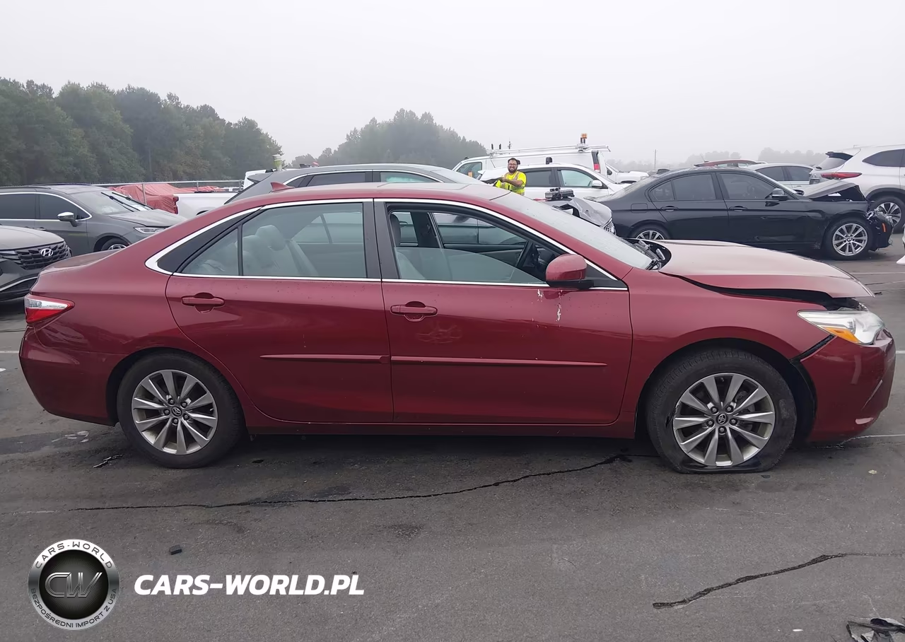 2016 Toyota Camry Xle VIN:4T1BF1FK8GU601676 - 13