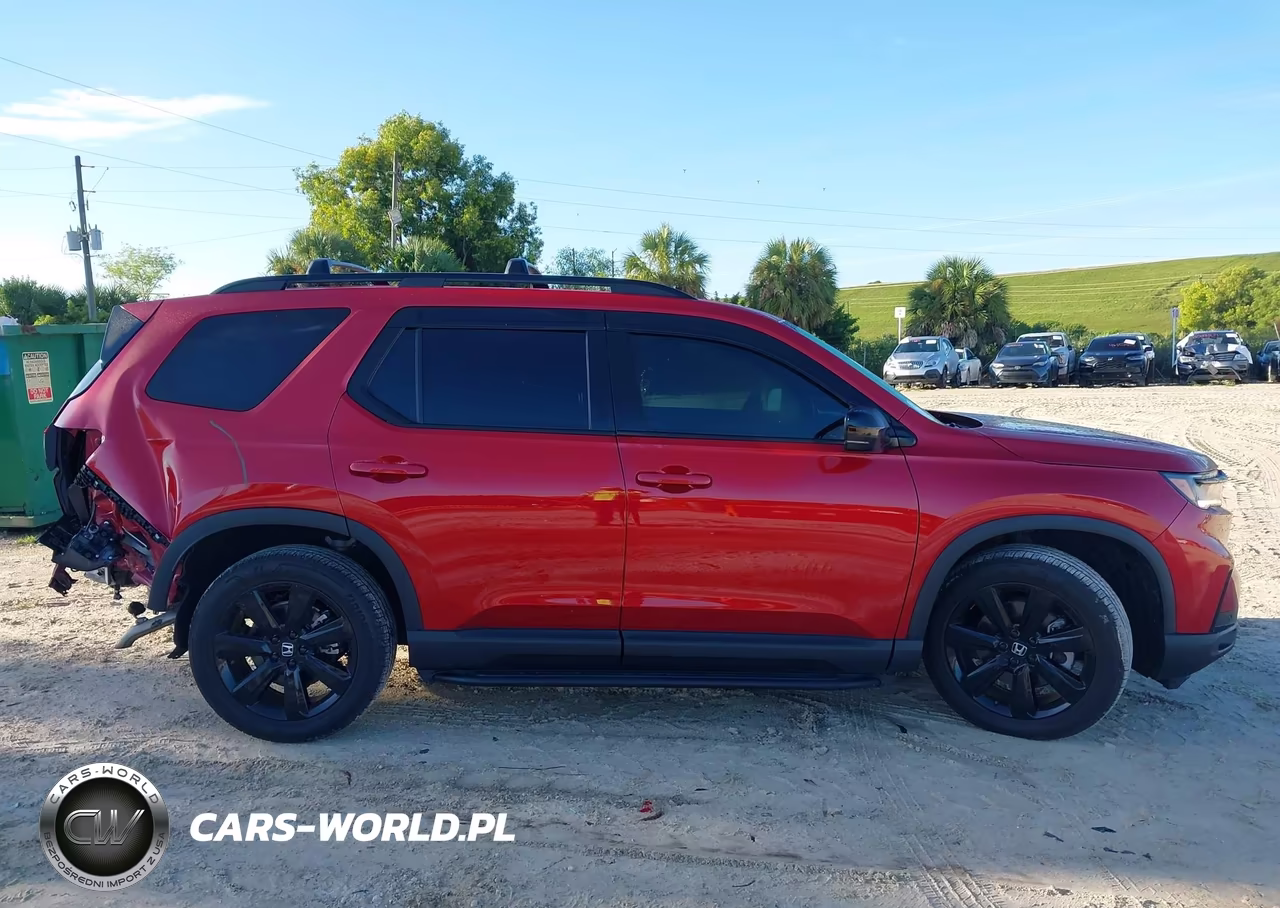 2025 Honda Pilot Black Edition VIN:5FNYG1H97SB036165 - 14