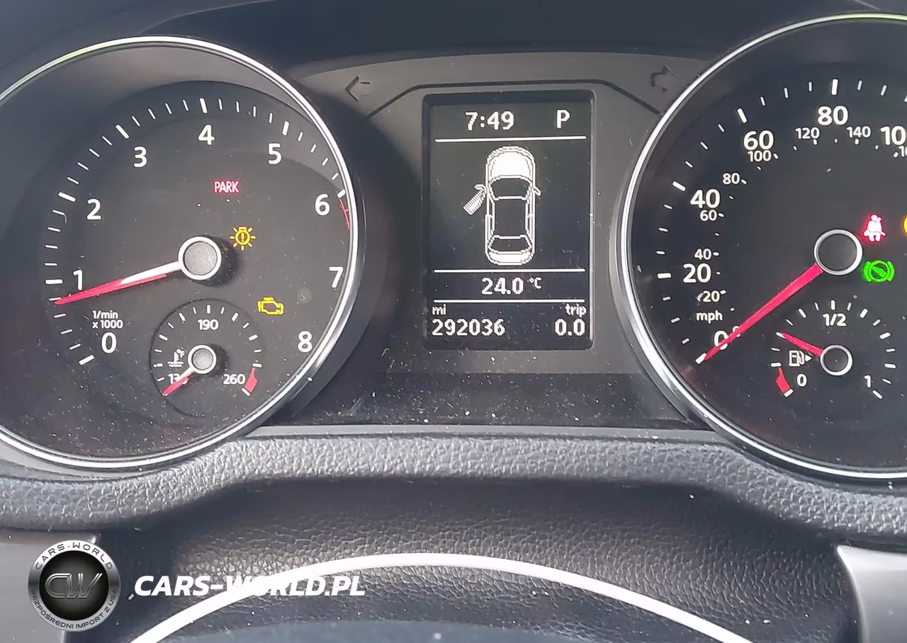 2017 Volkswagen Passat 1.8T R-Line VIN:1VWDT7A39HC074423 - 15