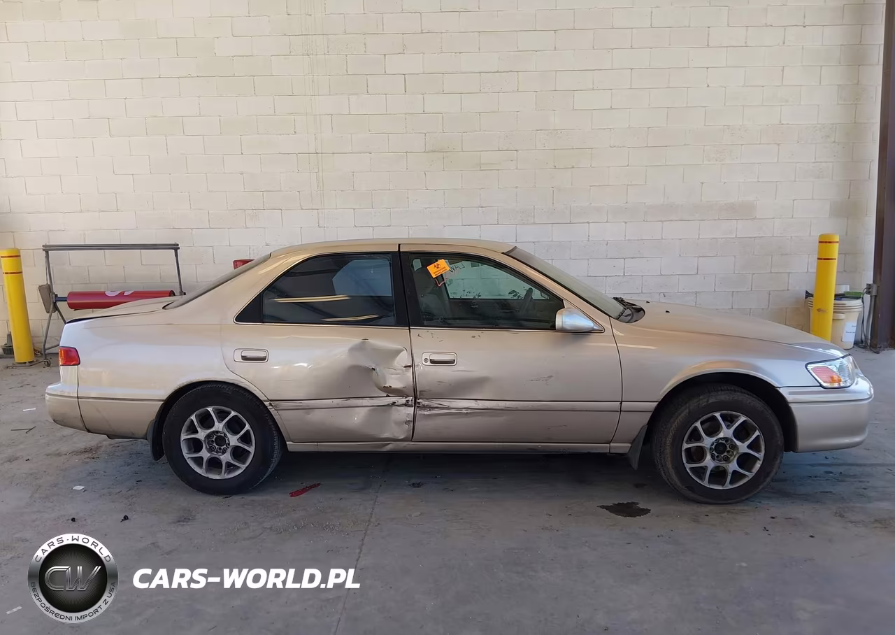 2000 Toyota Camry Le VIN:JT2BG22K4Y0434263 - 12