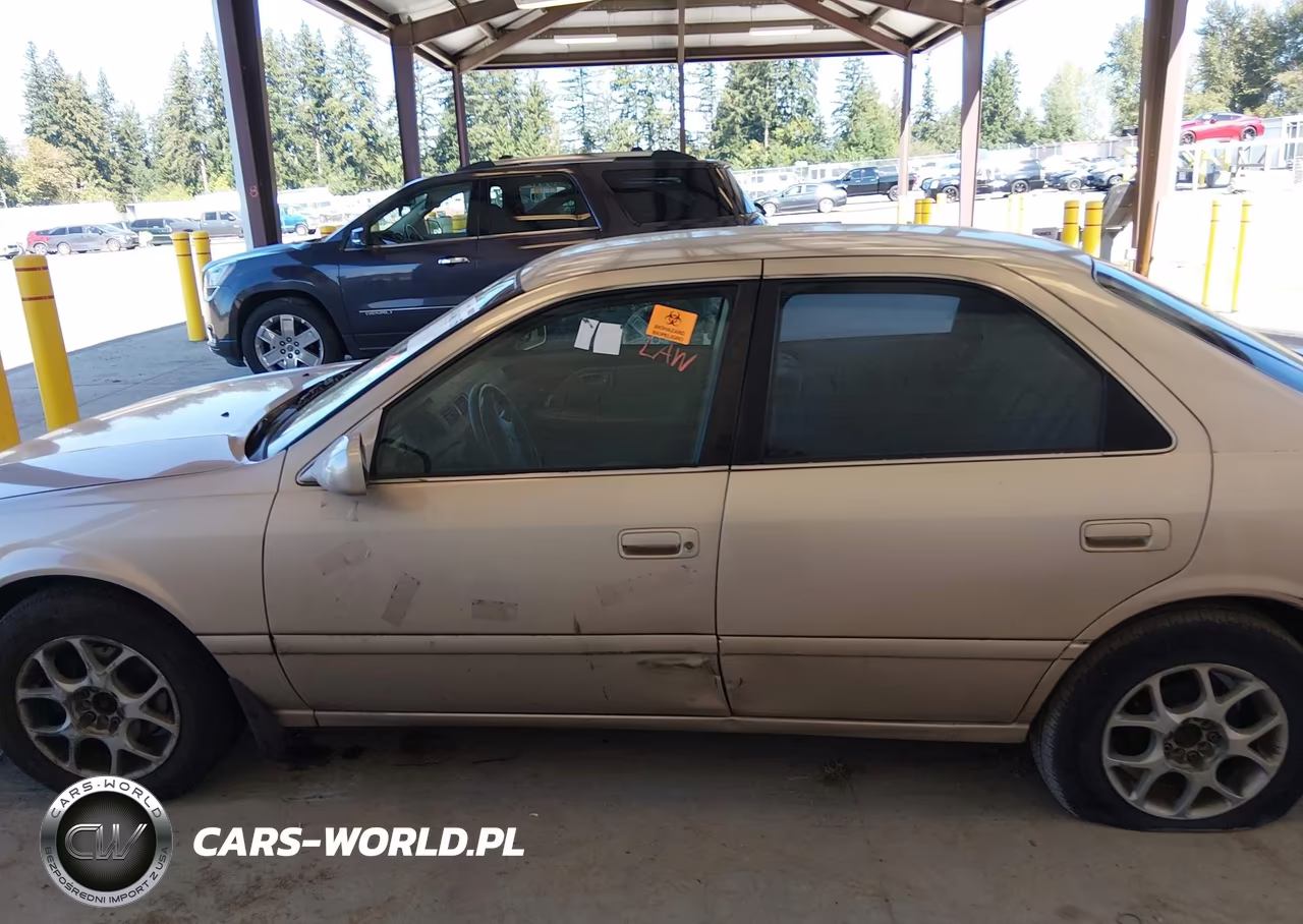 2000 Toyota Camry Le VIN:JT2BG22K4Y0434263 - 13