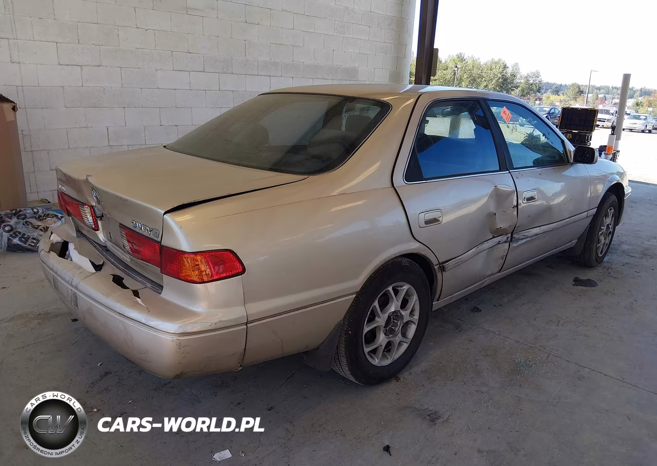 2000 Toyota Camry Le VIN:JT2BG22K4Y0434263 - 4